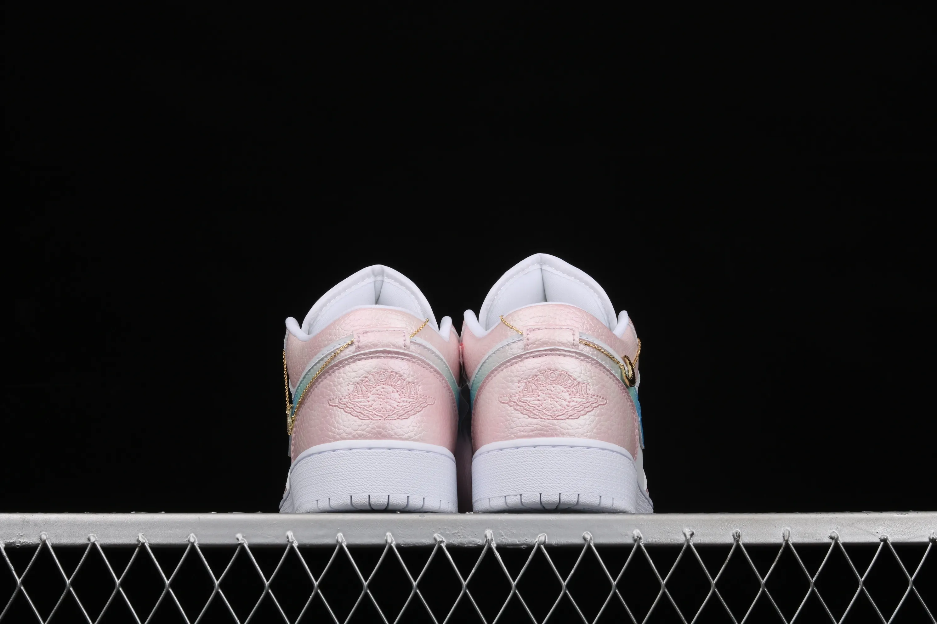 All categories Air Jordan Jordan series basketball shoes Air Jordan 1 Low Air Jordan 1 Low AJ1 Joe 1 Moon Goddess low-top basketball shoes 553560-130